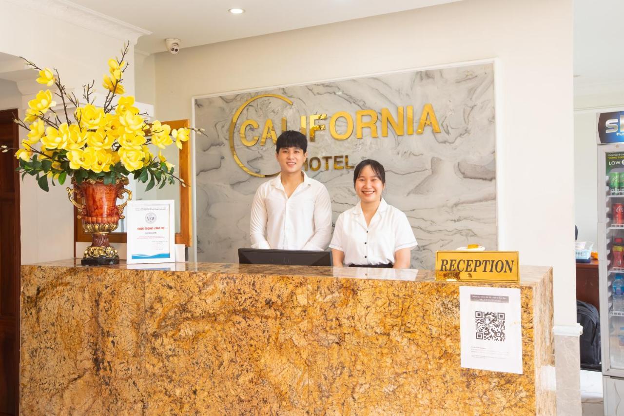 California Hotel Ho Chi Minh City Exterior photo